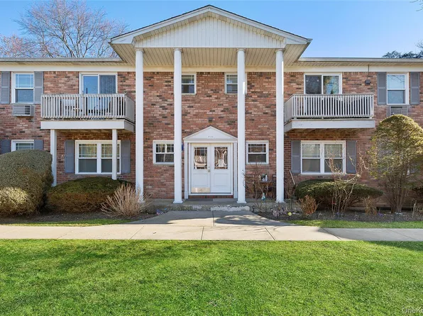 58 Fairharbor #58, Patchogue, NY 11772