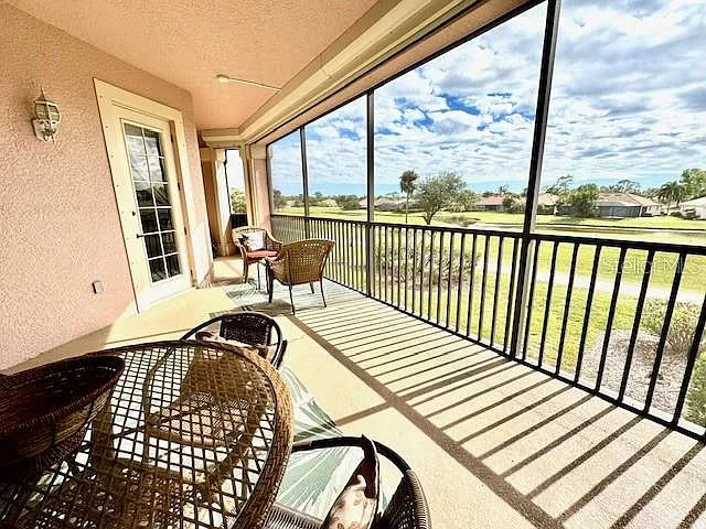 2 bed, 2.0 bath, 1788 sqft, $5,250 — Photo 4