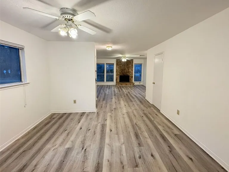 12306 Wild Pine Dr — Photo 10