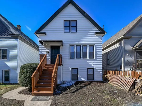2479 South 10th STREET, Milwaukee, WI 53215