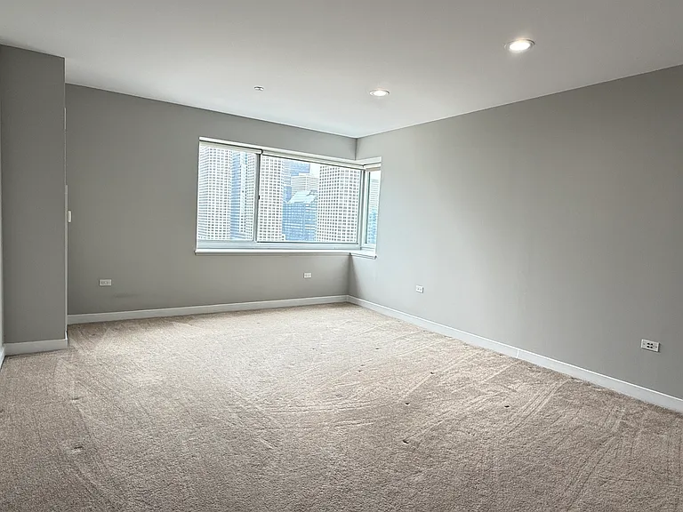 737 W Washington Blvd #1904 — Photo 7