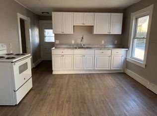31 3rd St #1, Leominster, MA 01453