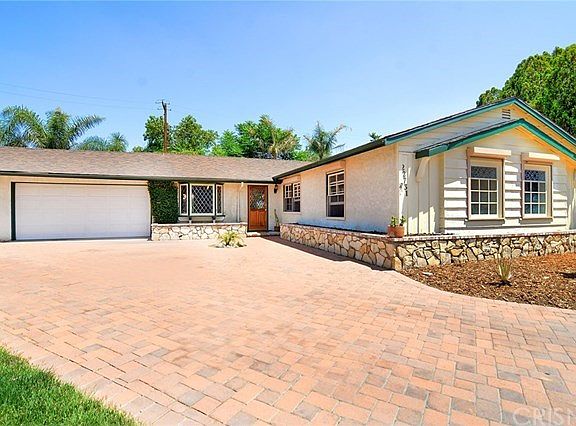 3rd image of 22731 Cantlay St