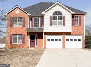 3382 Rockmill Dr, Ellenwood, GA 30294