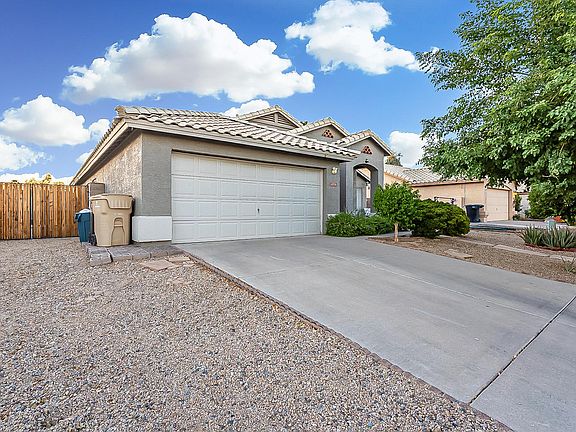 3rd image of 8376 N 106th Dr