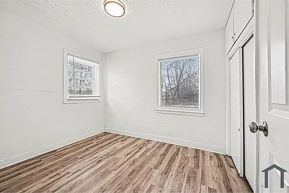 4216 Cleveland Ave — Photo 8