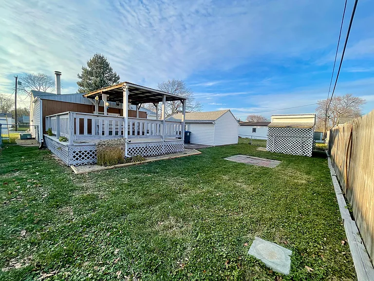 1011 Pine St — Photo 15