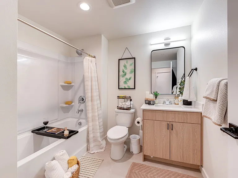 3402 Colby Ave — Photo 16