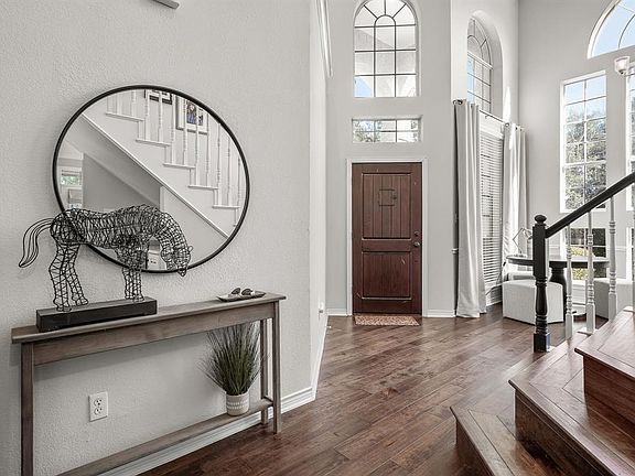 4th image of 103 France Ct