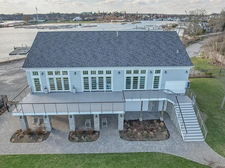 1001 Shore Acres Dr — Photo 36
