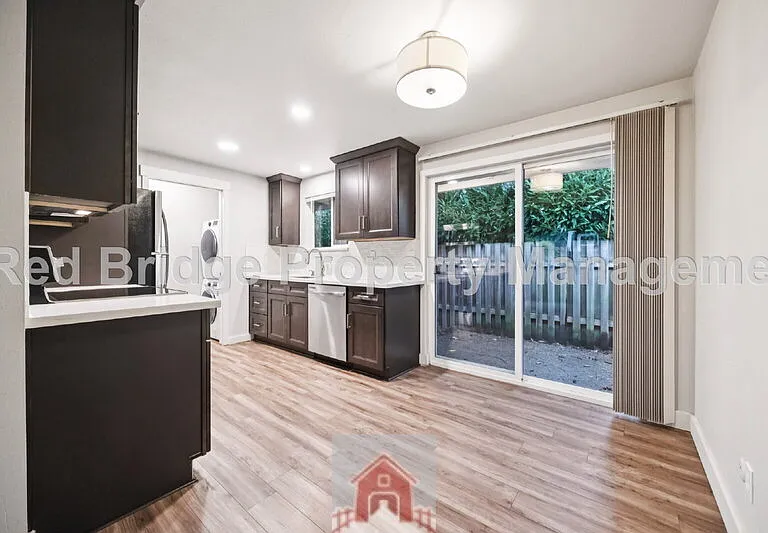 3442 SE 8th Ave — Photo 10
