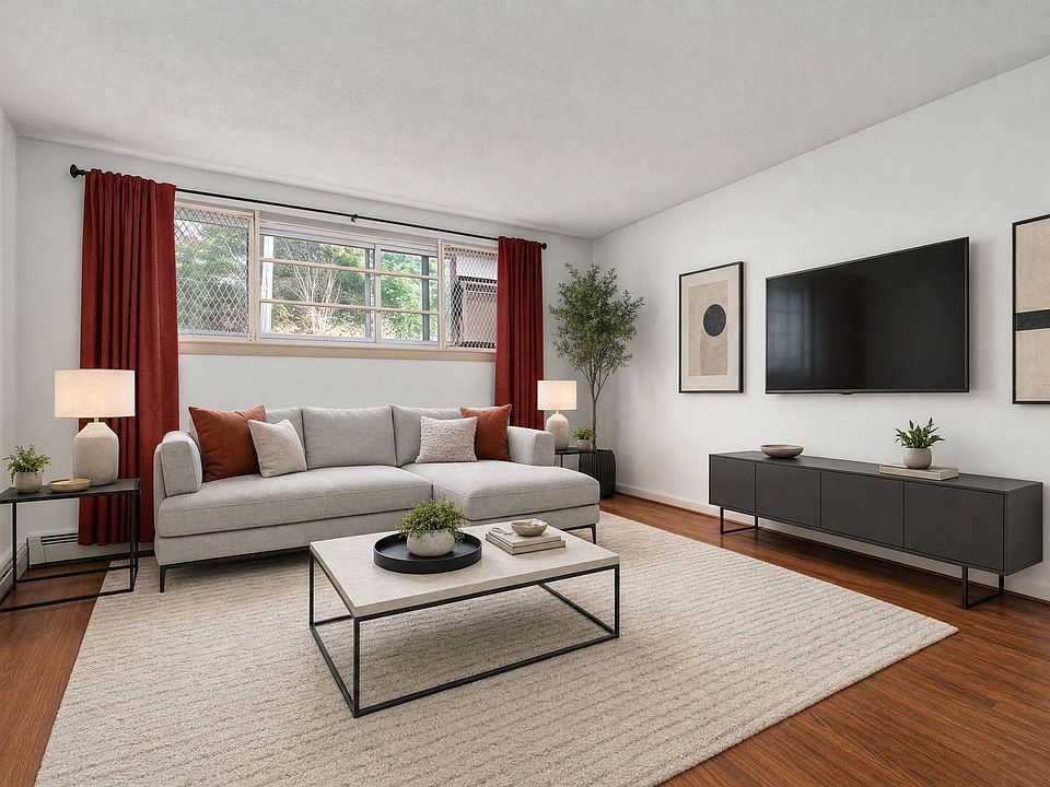1st image of 20 Radcliffe Rd APT 105
