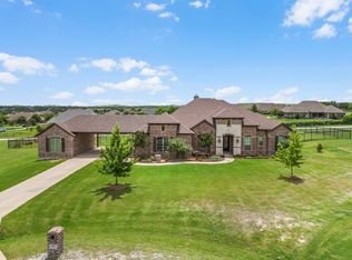 228 Parc Oaks Dr, Aledo, TX 76008