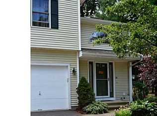 18 Apache Ln, Marlborough, CT 06447