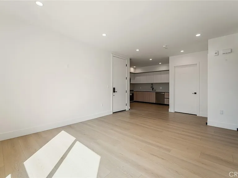 7510 Sepulveda Blvd #101 — Photo 9