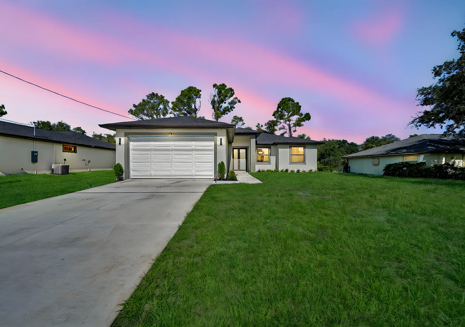 Single family for rent located in Port Charlotte FL!. 3BR+Den/2Bath.City Water — Photo 1