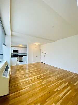 Rented by Compass | media 10