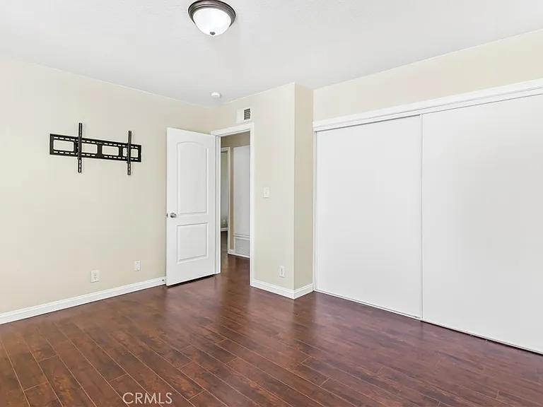 2960 Sterling St — Photo 16