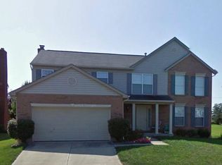 4053 Meadow Grove Ln, Mason, OH 45040