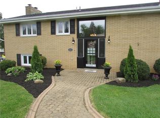 112 Ray Dr, Belle Vernon, PA 15012