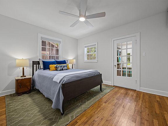 2nd image of 4408 Barrow Ave
