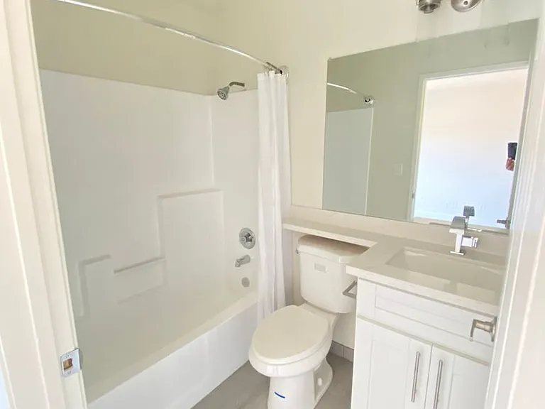 1250 N. June St. Los Angeles CA 90038 — Photo 54