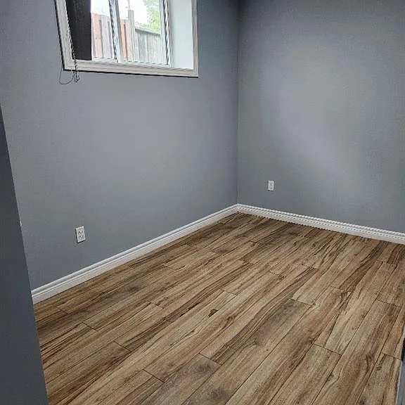 839 Assumption St #4 — Photo 9