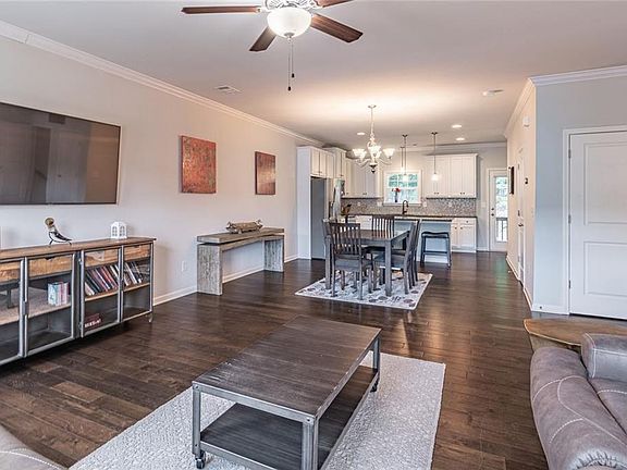 5th image of 4200 Chatham Ridge Dr