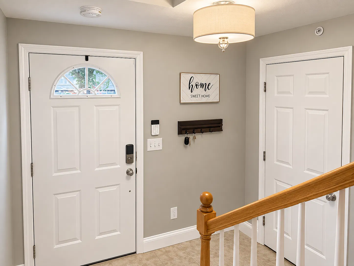 2 bed, 2.5 bath, 1600 sqft, $3,250 — Photo 2