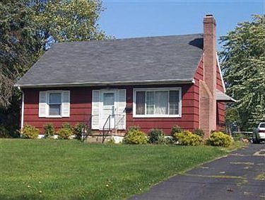 1st image of 953 Monterey Ave