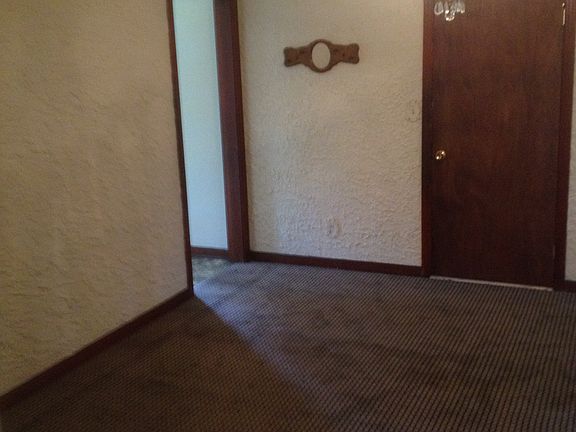 4th image of 5502 Commonwealth Ave