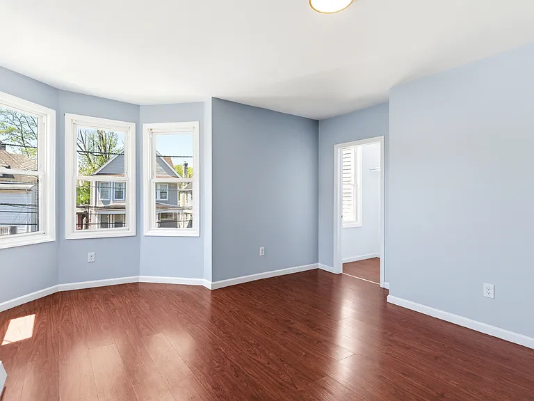 226 Smith St #2 — Photo 8