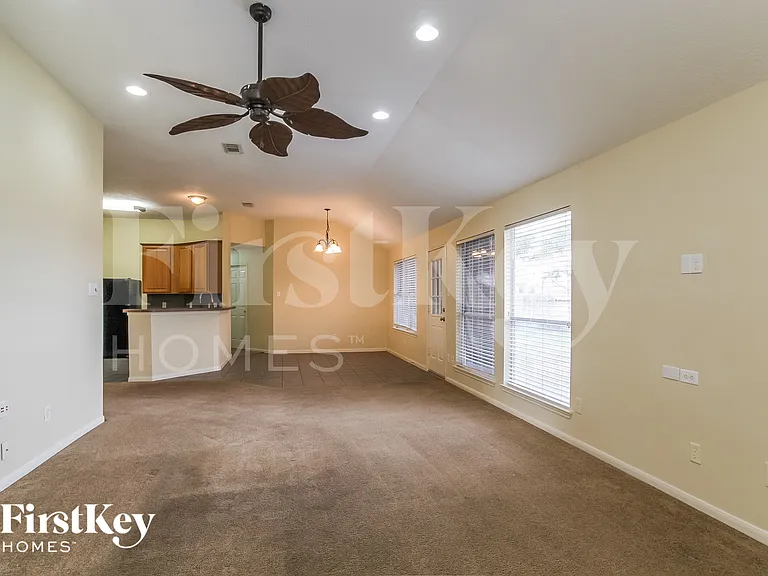 3507 Banks Run Ln — Photo 5
