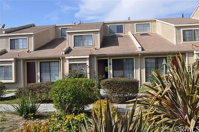 1st image of 13610 Lemoli Ave #C3