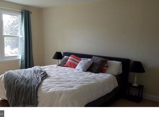 2179 Harbour Dr, Palmyra, NJ 08065