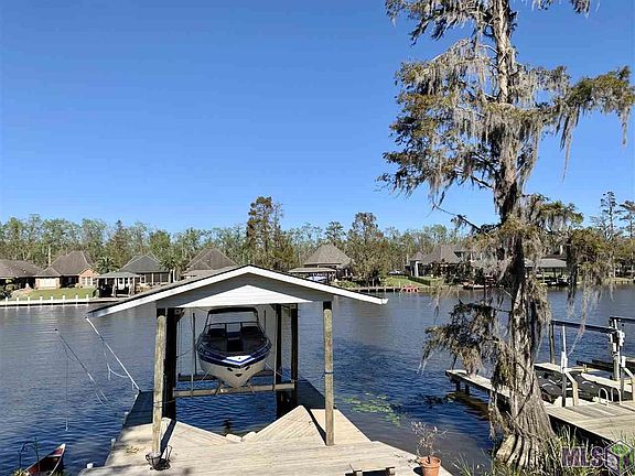 2nd image of 21162 Diversion Canal Rd