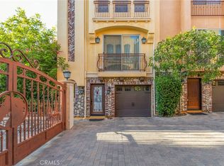 10154 Fernglen Ave #1, Tujunga, CA 91042