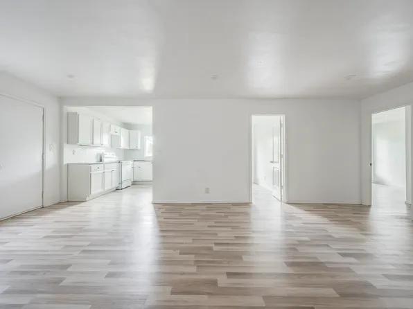 725 E Morton St, Denison, TX 75021