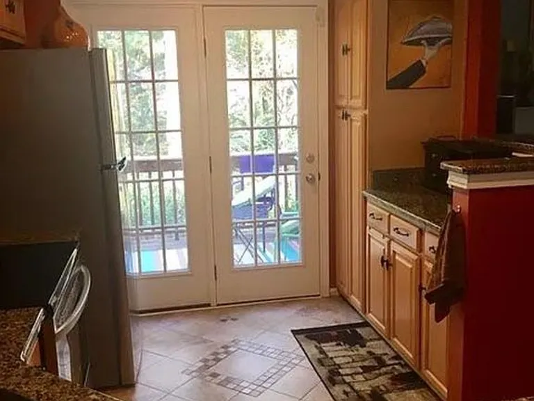 856 Pelican Bay Dr — Photo 4