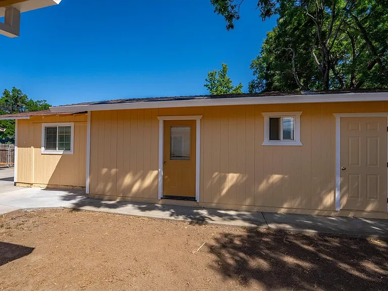 2863 Sandstone Dr — Photo 29