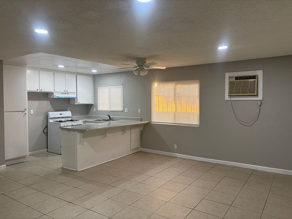 1st image of 221 E 2nd St APT 2