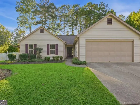 5700 River Ridge Ln, Sugar Hill, GA 30518