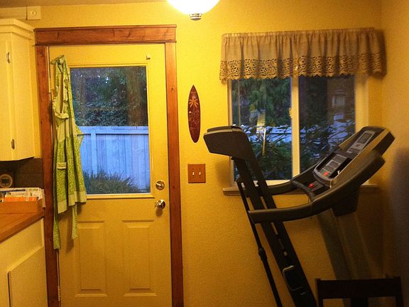 4th image of 5607 99th Street Ct E