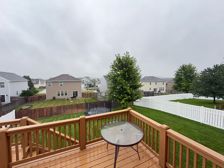 10613 S 111th St — Photo 36