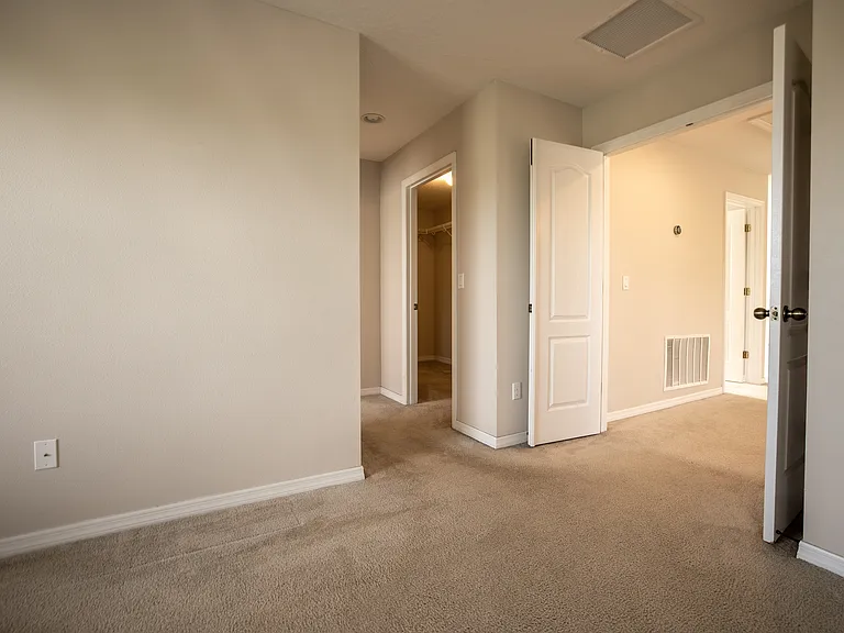5972 Paxton Ct — Photo 50