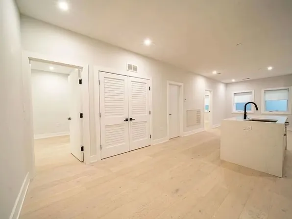 1117 24th Street NW, 1117 24th St NW #1, Washington, DC 20037