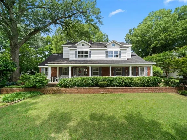 1095 Fair Meadow Rd, Memphis, TN 38117