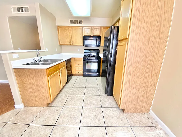 3065 Casey Dr #102 — Photo 5