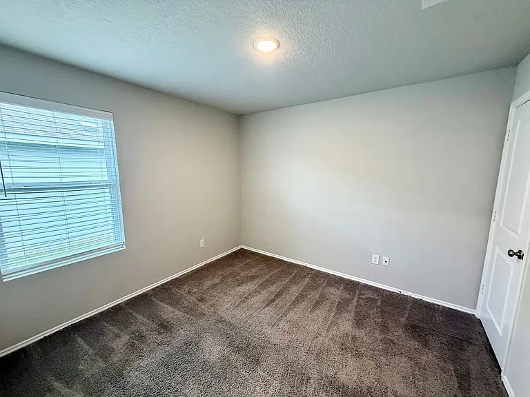 10310 Waverunner — Photo 14
