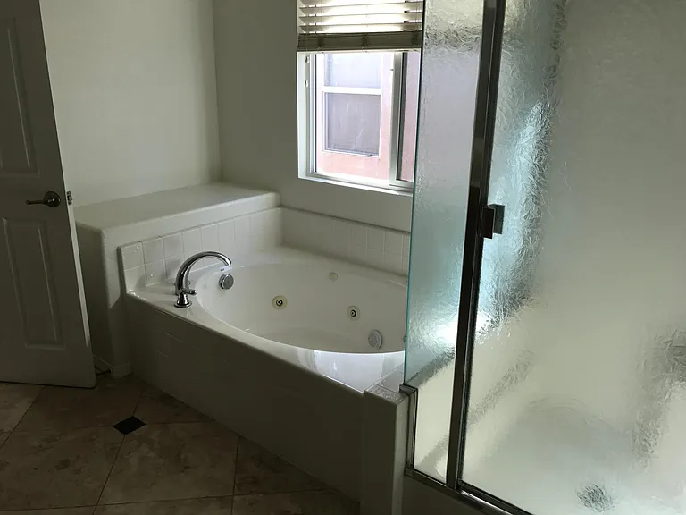 1565 Circulo Brindisi — Photo 15